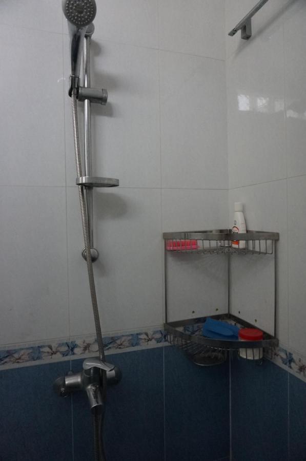 Helen'S Homestay Thành Pho Ho Chí Minh Esterno foto